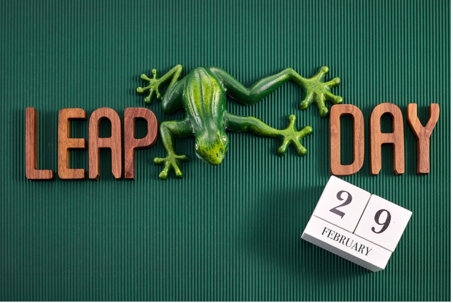 Green calendar of Feb 29 with frog